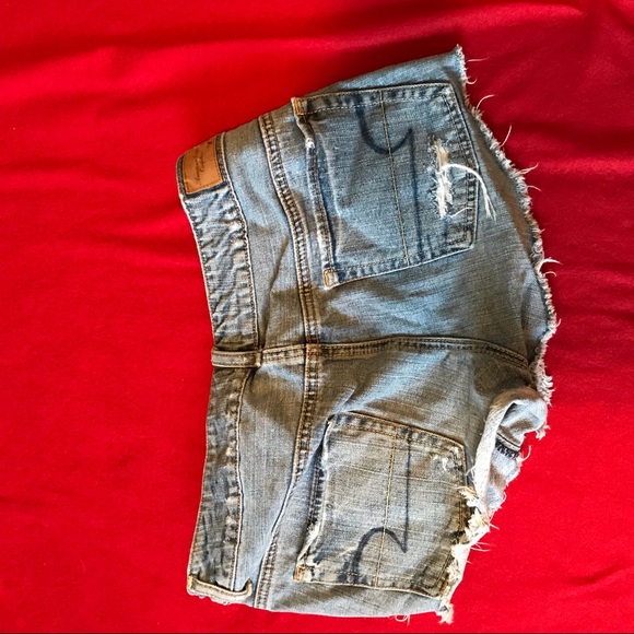 American Eagle Distressed Cutoff Denim Shorts - Picture 2 of 6